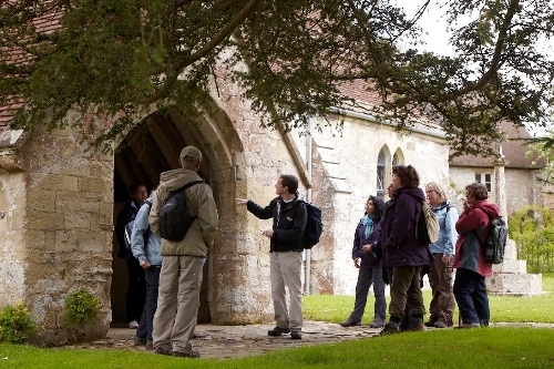 Web - Day Walks - Church Wiltshire