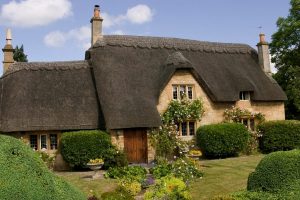 A thatched cottage in the Cotswolds
