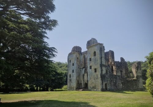 Wardour Castle, England, hiking with Foot Trails